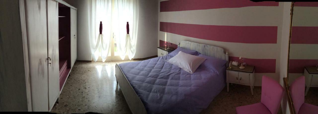 Celeste'S House Villa Rivoltella del Garda Eksteriør billede